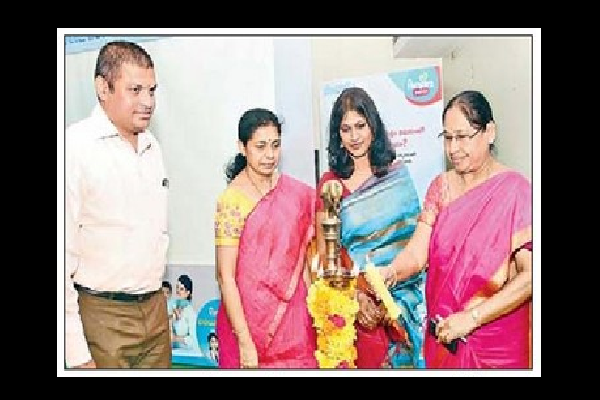 నకిలీ..... మకిలీ....!