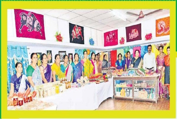 అభాగ్య మహిళలకు ఆపన్న హస్తం