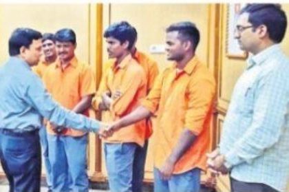 శభాష్.. మానవత్వాన్ని చాటారు