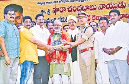 కళాకారుల సంక్షేమమే ప్రభుత్వ ధ్యేయం