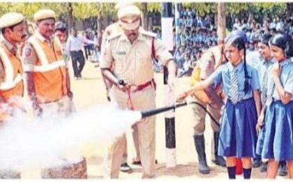 మంటలు ఆర్పే విధానంపై అవగాహన