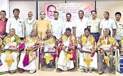 కళాకారులను ఆదుకోవాలి