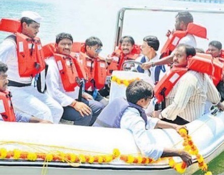 దుర్గాఘాట్ పవిత్రత కాపాడండి
