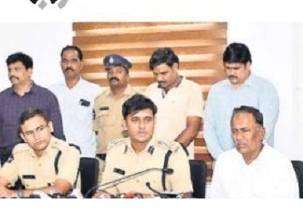 టార్గెట్.. అపార్ట్మెంట్!