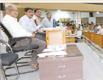 అర్హులందరికీ రుణాలివ్వండి