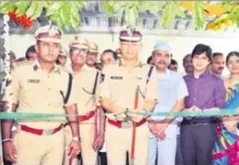 నూతన హుంగులతో పోలీస్ మెడికల్ కేర్ సెంటర్