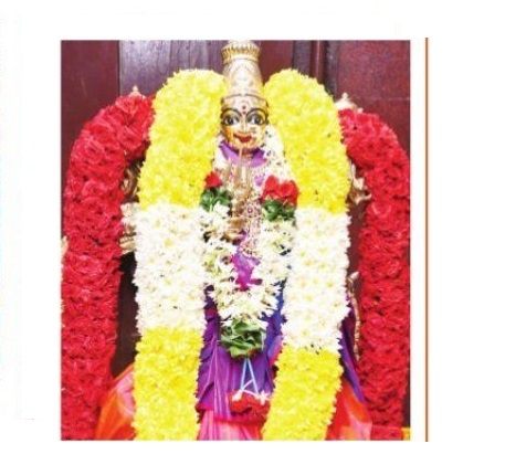 దుర్గమ్మా.. ఆషాడ సారె అందుకోవమ్మా