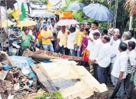 కొండప్రాంతవాసులు అప్రమత్తంగా ఉండాలి