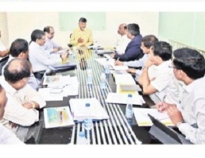 నాణ్యమైన రోడ్లు వేయండి