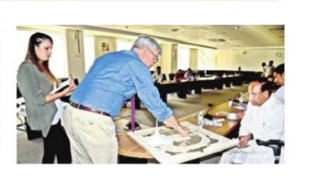 టవర్ ఆకృతిలో అసెంబ్లీ