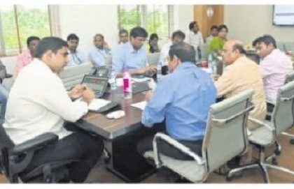 అక్టోబరు 2 నాటికి అన్ని గ్రామాల్లో మీ-సేవ సెంటర్లు