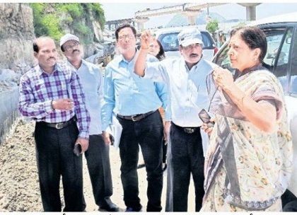 నేత్రపర్వంగా ఇంద్రకీలాద్రి
