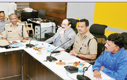 సంయుక్తంగా ప్రజలకు సత్వర సేవలు