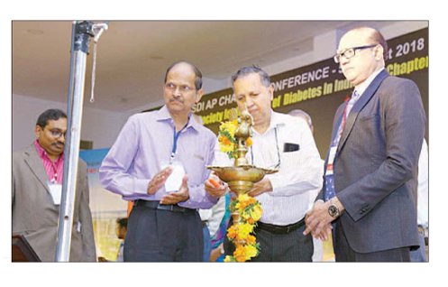 ఆధునిక చికిత్సలతో డయాబెటిస్ కు చెక్