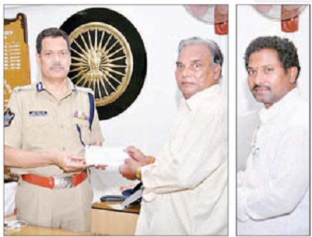 హోంగార్డు కుటుంబాలకు ఆర్ధిక సాయం