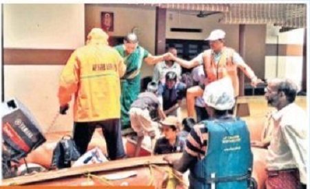 కన్నీటి కేరళలో.. మన దళం