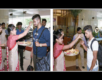 నగరానికి చేరుకున్న క్రికెట్ క్రీడాకారులు