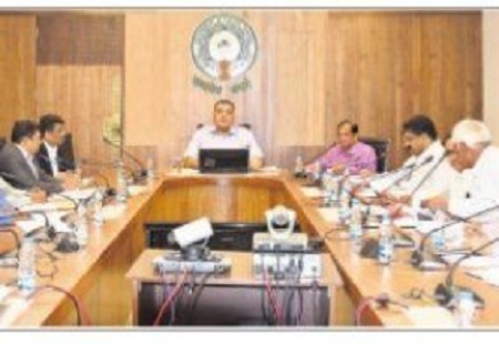 విపత్తు నివారణ పనులను... నెలరోజుల్లోగా పూర్తి చేయండి