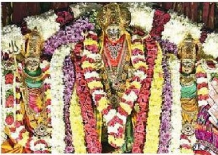 స్వర్ణ కవచధారిణి.. ఐశ్వర్య ప్రదాయిని