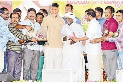 ప్రకృతి వ్యవసాయం.. రైతన్నకు ఆదాయం