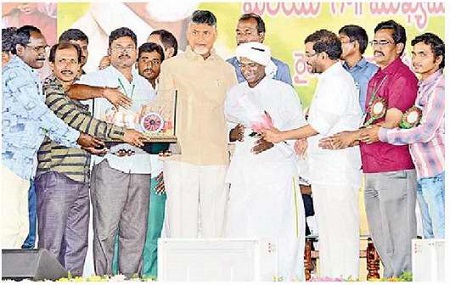 ప్రకృతి వ్యవసాయం.. రైతన్నకు ఆదాయం