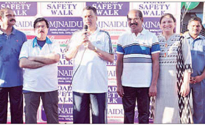 హెల్మెట్, సీట్ బెల్ట్ తప్పనిసరి