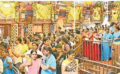 శ్రీలలిత.. మందస్మిత