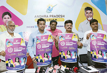 ప్రతిష్టాత్మకంగా అంతర్జాతీయ బోట్ రేసింగ్