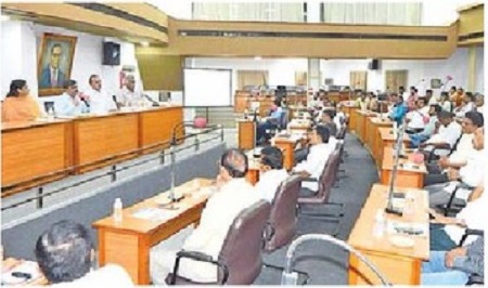 నిర్మాణ వ్యర్థాల సేకరణ.. పునర్వినియోగం