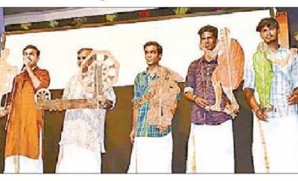 తోలుబొమ్మలాటగా గాంధీ జీవితచరిత్ర