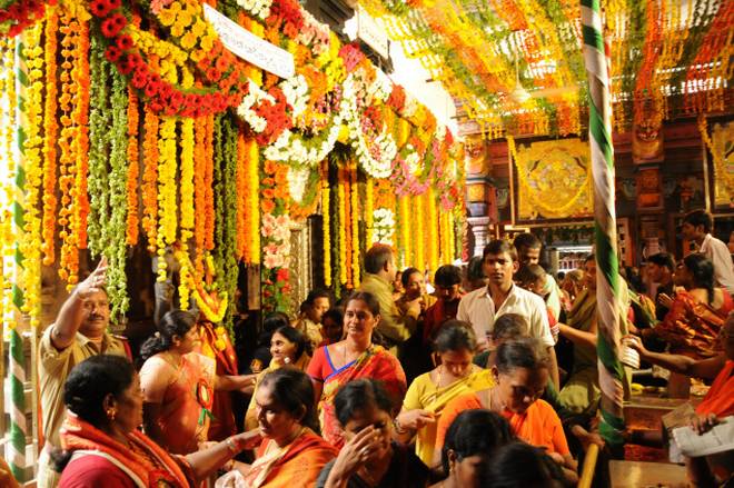 మూడవ రోజు వైభవంగా దసరా ఉత్సవాలు