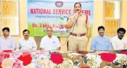 గాంధీజీ ఆశయ సాధనకు కృషి చేయాలి
