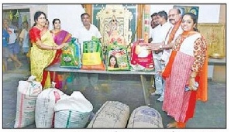 అప్పం తయారీకి దాతల సహకారం