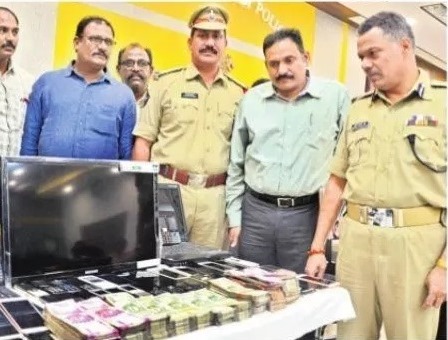 క్రికెట్ బుకీల అరెస్టు