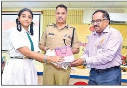 అవినీతిని నిర్ములించి నవ భారతాన్ని నిర్మించుకుందాం