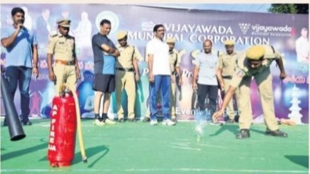 ఉత్సాహభరితంగా హ్యాపీసండే