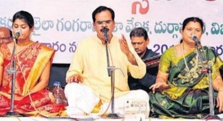 కర్ణాటక సంగీతంతో ఎనలేని కీర్తి