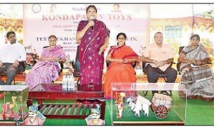శిల్పా రామంలో కొండపల్లి బొమ్మలకు మార్కెటింగ్ సౌకర్యo