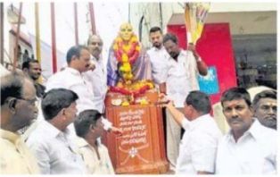 పొట్టి శ్రీరాములుకు ఘన నివాళి