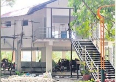 రివర్స్ హౌస్!