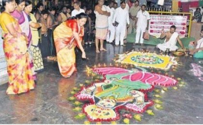 ఇంద్రకీలాద్రిపై నేడు కోటి దీపోత్సవం