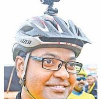 విహారీ.. సైకిల్ సవారీ