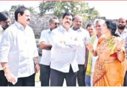 కొండపల్లి ఖిల్లా  కనువిందు