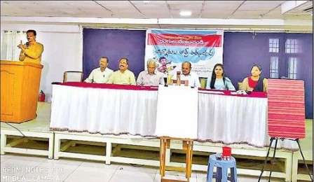 చిత్రకళతో విద్యార్థుల్లో  పెరగనున్న సృజన