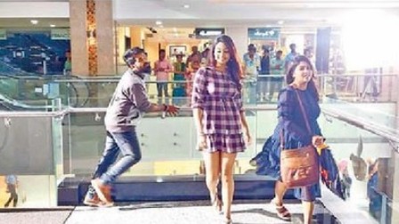 నగరంలో సినిమా షూటింగ్ సందడి