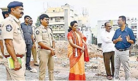 భవానీ దీక్షల ఏర్పట్లపై ప్రత్యేక శ్రద్ధ