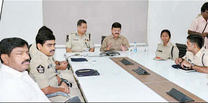 పాలనా ప్రగతిపై సమీక్షకు సాంకేతికత దోహదం