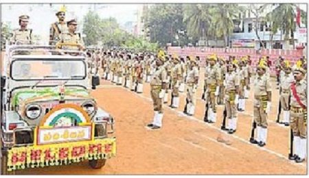 హోంగార్డుల సంక్షేమానికి కృషి