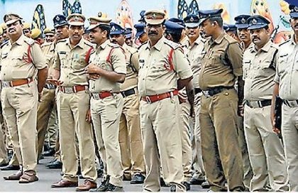 రారండోయ్... వేడుక చేద్దాం...