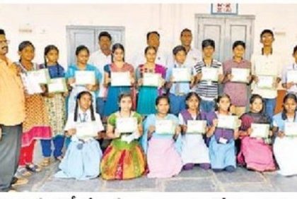 శాస్త్రీయ దృక్పధంతో ముందుకు సాగాలి
